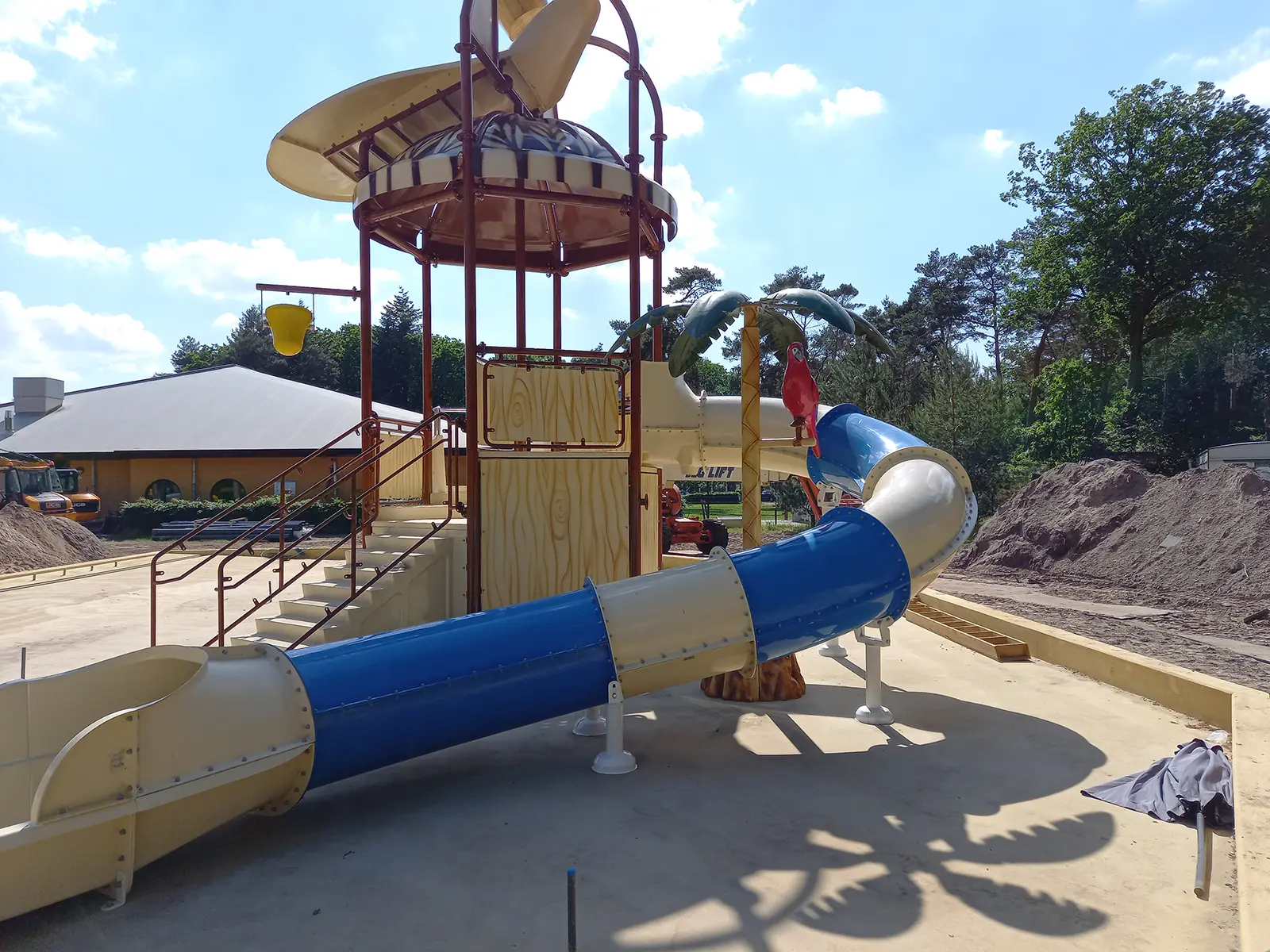 Kinderattractie waterglijbaan